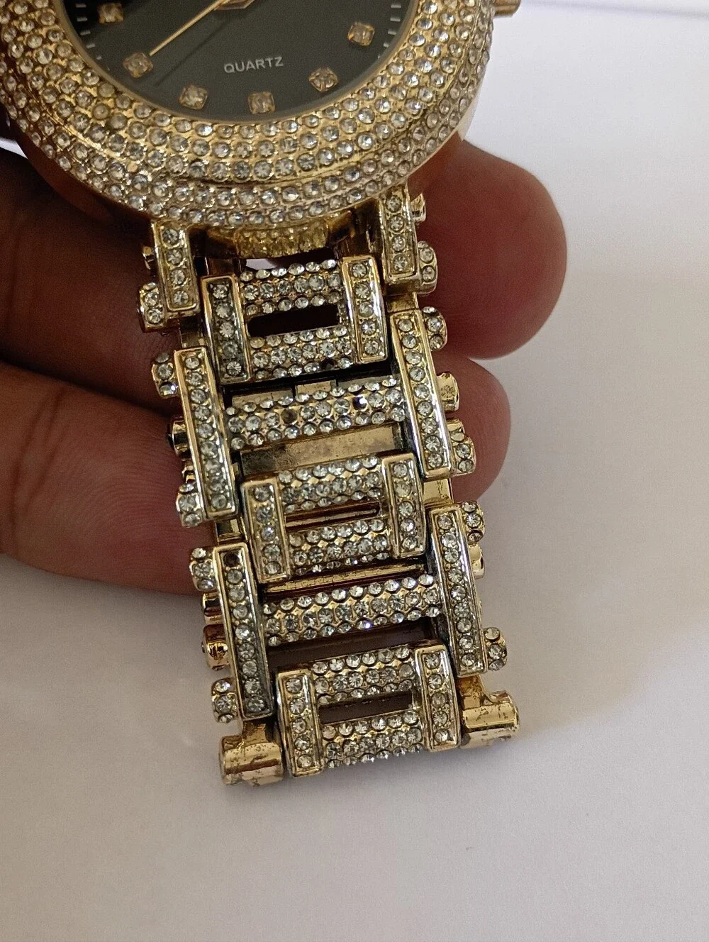 Techno Pavé Model 9109, a luxury-style, iced-out quartz watch